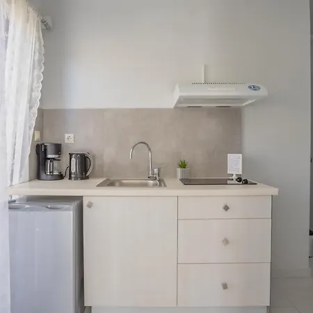 Aggelos Apartments&deluxe Nydri (Lefkada)