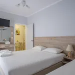 Lejlighedshotel Aggelos & Deluxe 4*