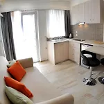 Lejlighedshotel Aggelos & Deluxe 4*