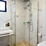 شقة فندقية Aggelos & Deluxe 4*