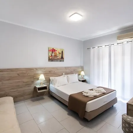 Appart hôtel Aggelos & Deluxe 2*