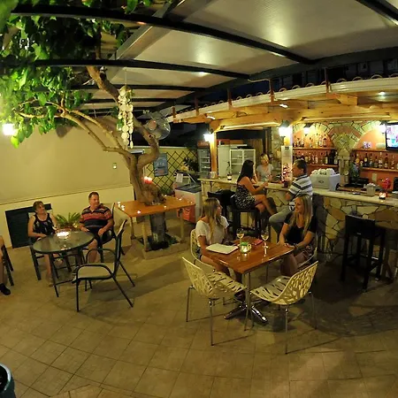 Aggelos & Deluxe Appart hôtel Nydri (Lefkada)
