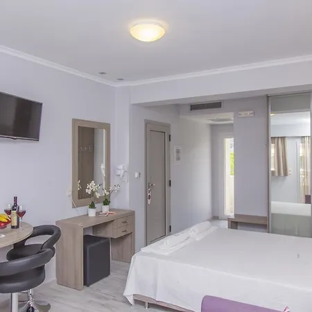 Appart hôtel Aggelos & Deluxe