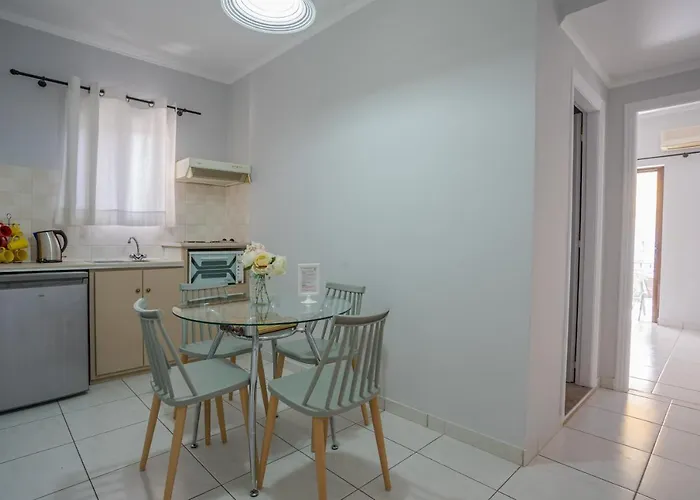 Apart Otel Aggelos & Deluxe Nydri (Lefkada)