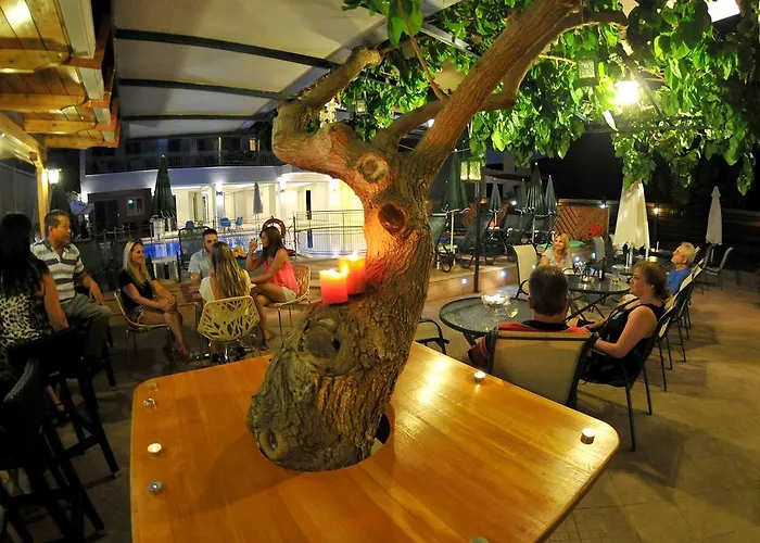 Apart Otel Aggelos & Deluxe