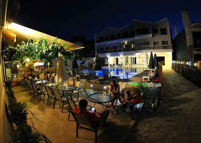 Aggelos & Deluxe Nydri (Lefkada)