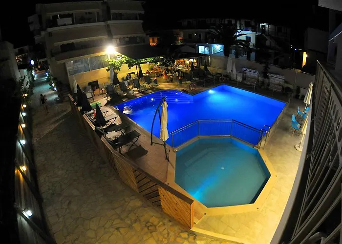 Aparthotel Aggelos & Deluxe 4*