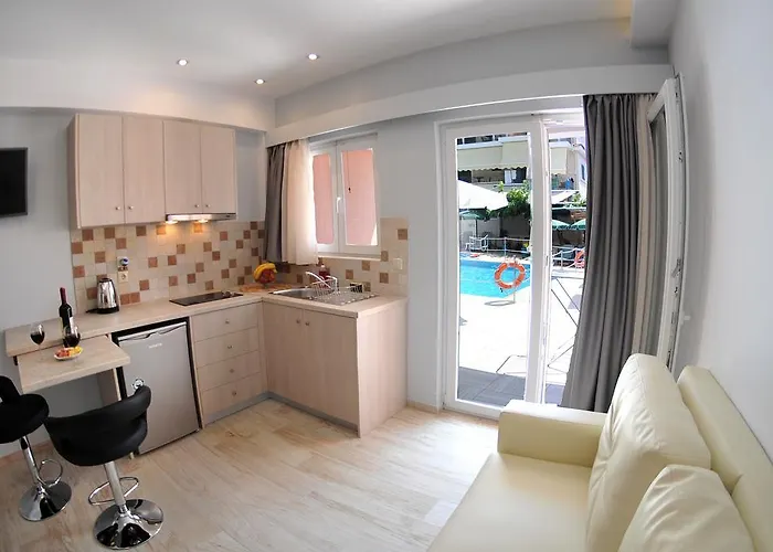 Apart Otel Aggelos & Deluxe Nydri (Lefkada)