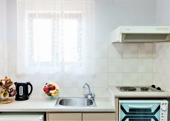 Aggelos & Deluxe Apart Otel