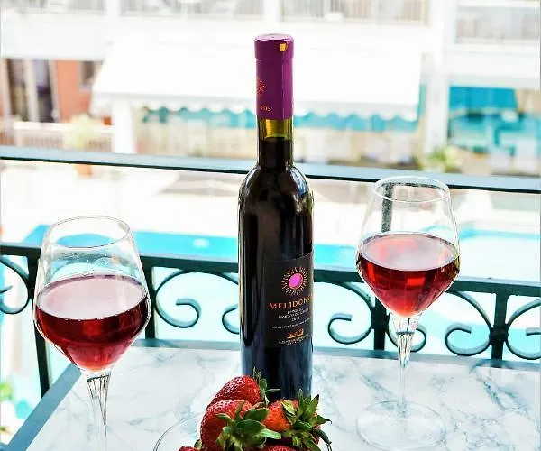 Aparthotel Aggelos & Deluxe 4*